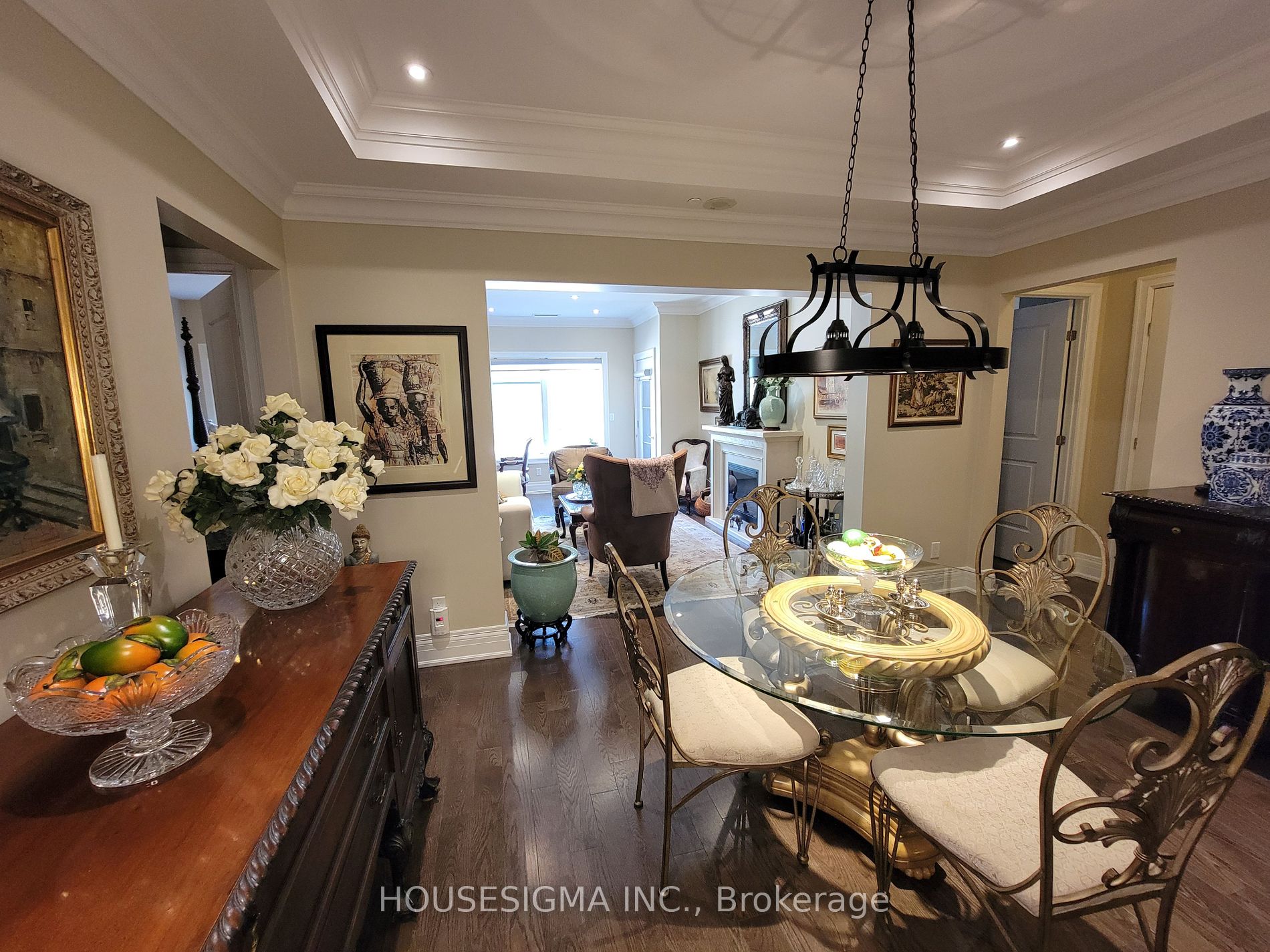 80 Burns Boulevard, #235