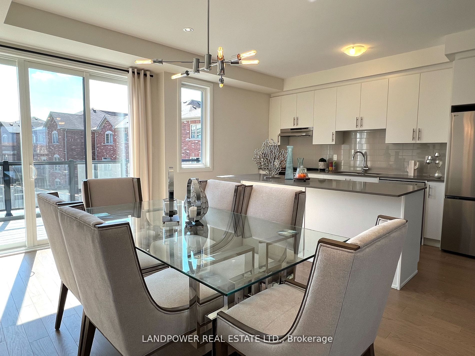 1655 Bur Oak Avenue #14