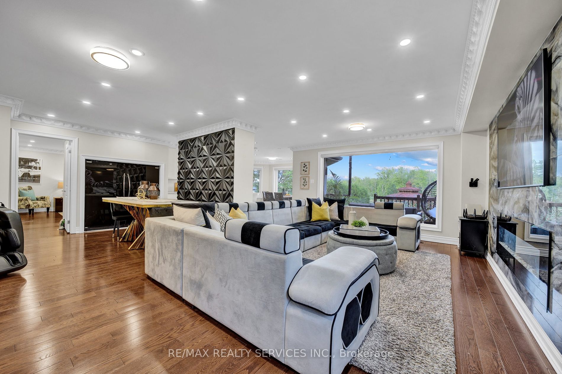 247 Sand Road