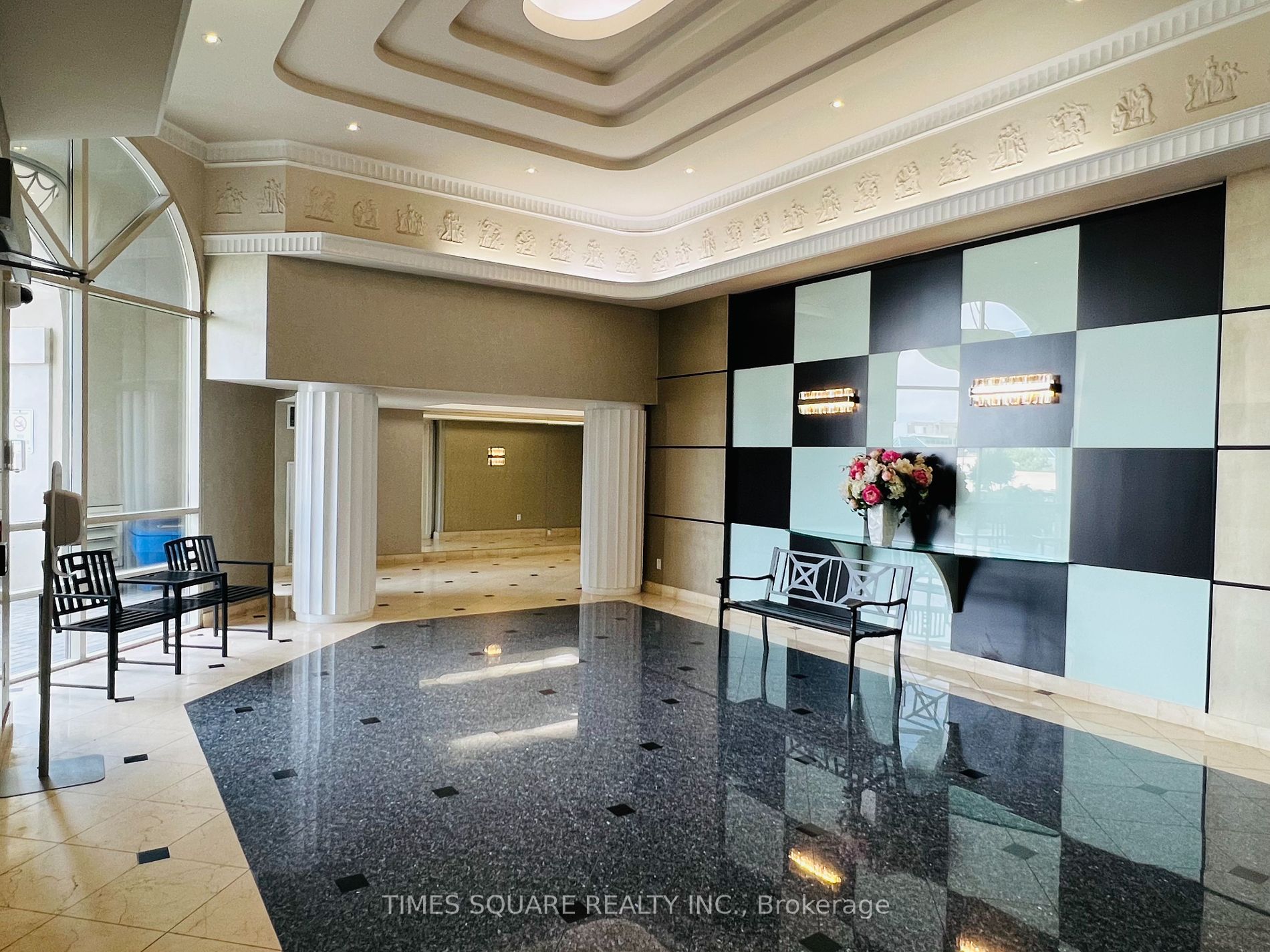9015 Leslie Street, #1107