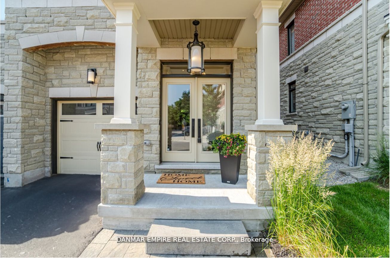 31 Hiawatha Court