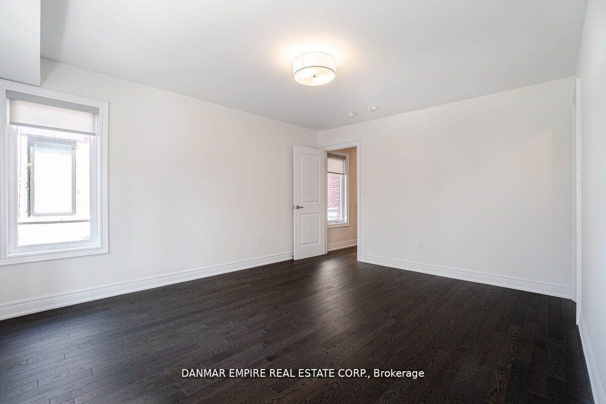 31 Hiawatha Court