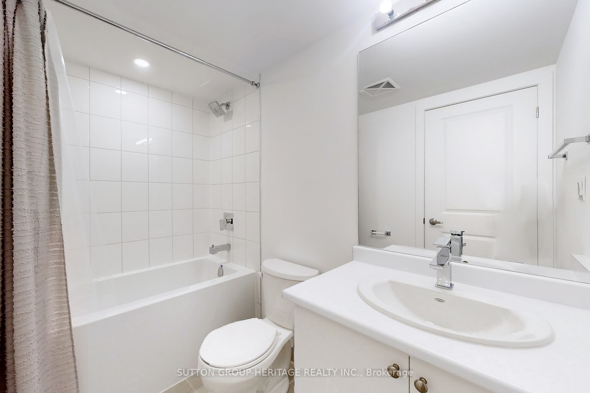 25 Sunbury Lane