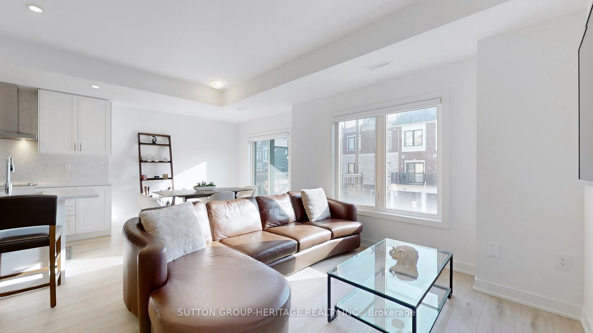 25 Sunbury Lane