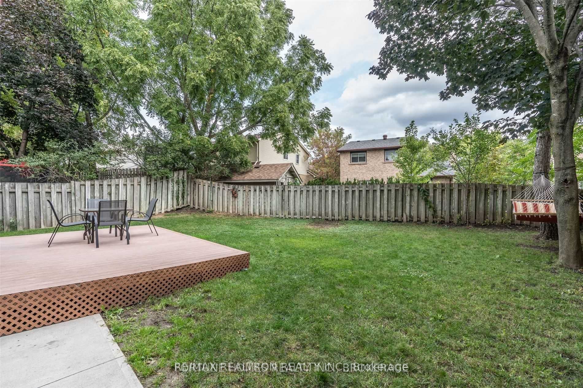 28 Valhalla Court
