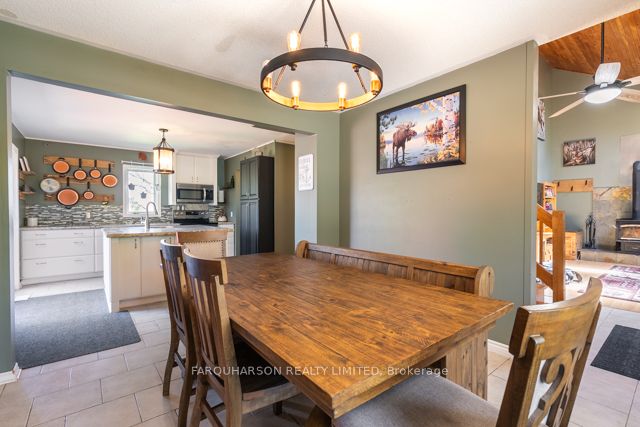 24 Avonlea Rd