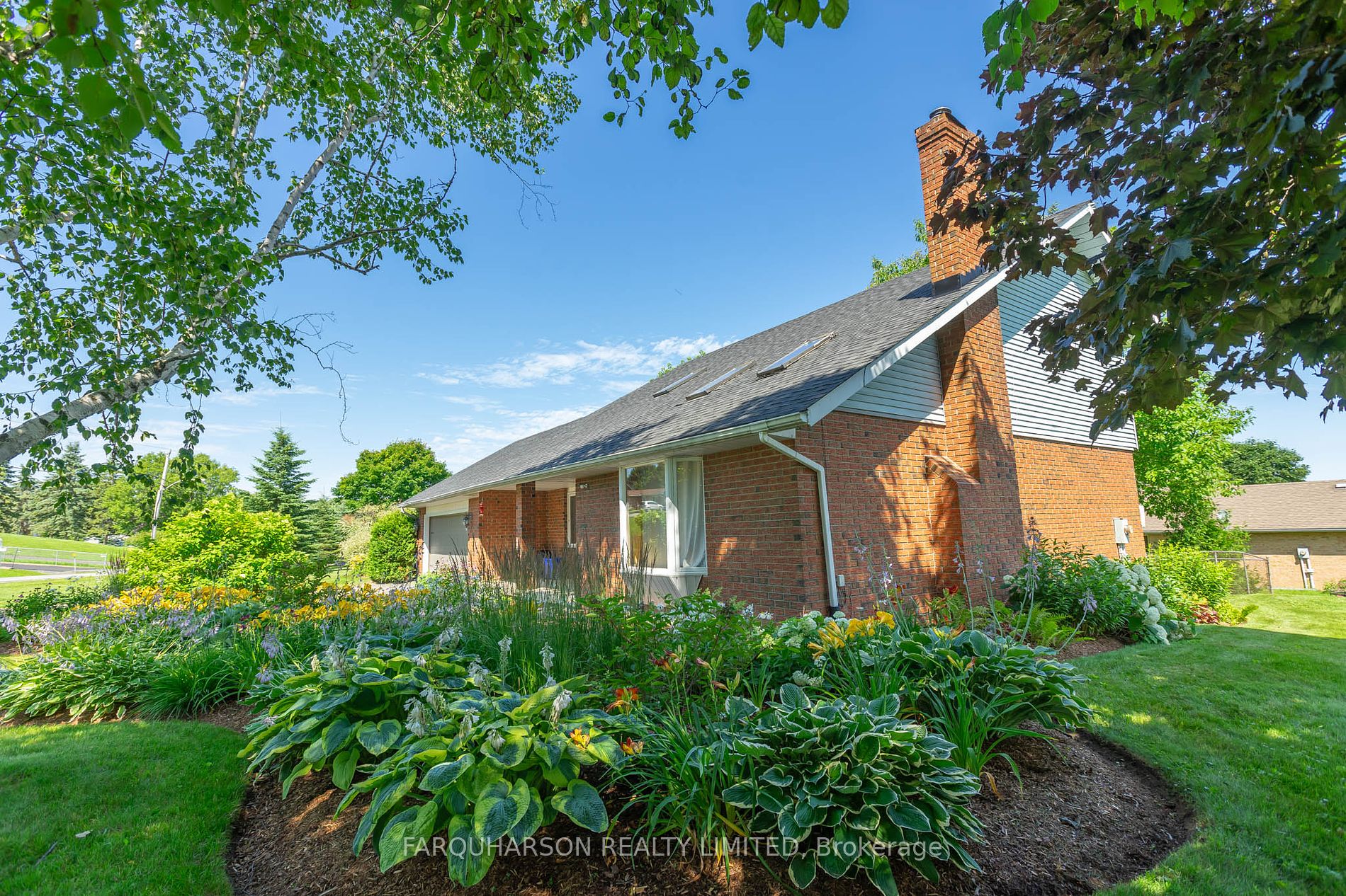 24 Avonlea Rd