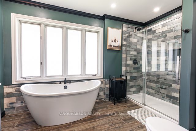 24 Avonlea Rd