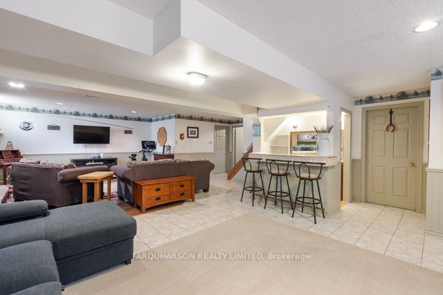 24 Avonlea Rd