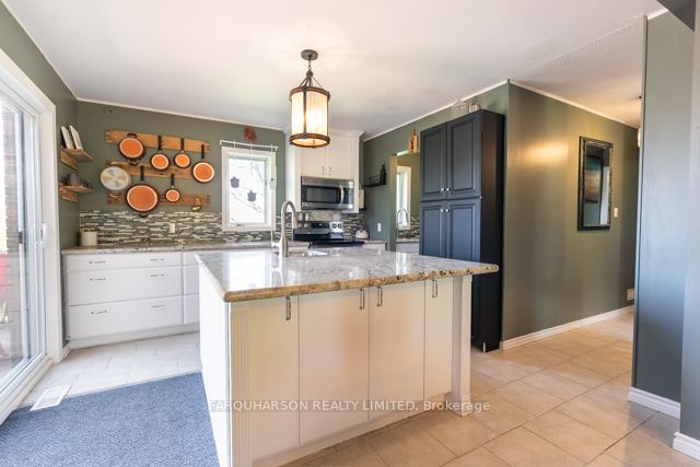 24 Avonlea Rd
