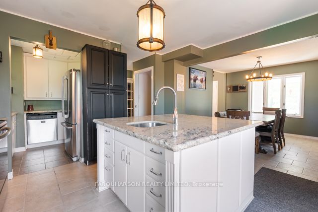 24 Avonlea Rd