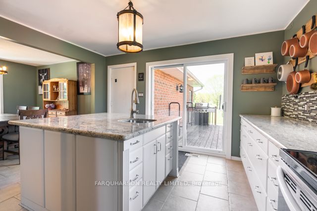 24 Avonlea Rd
