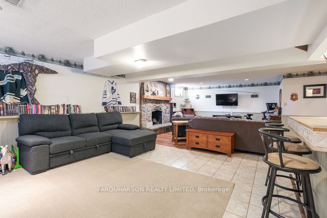 24 Avonlea Rd