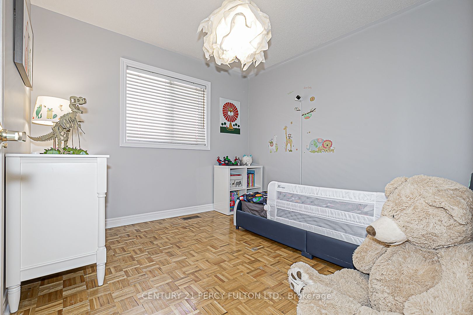 151 Rosanna Crescent