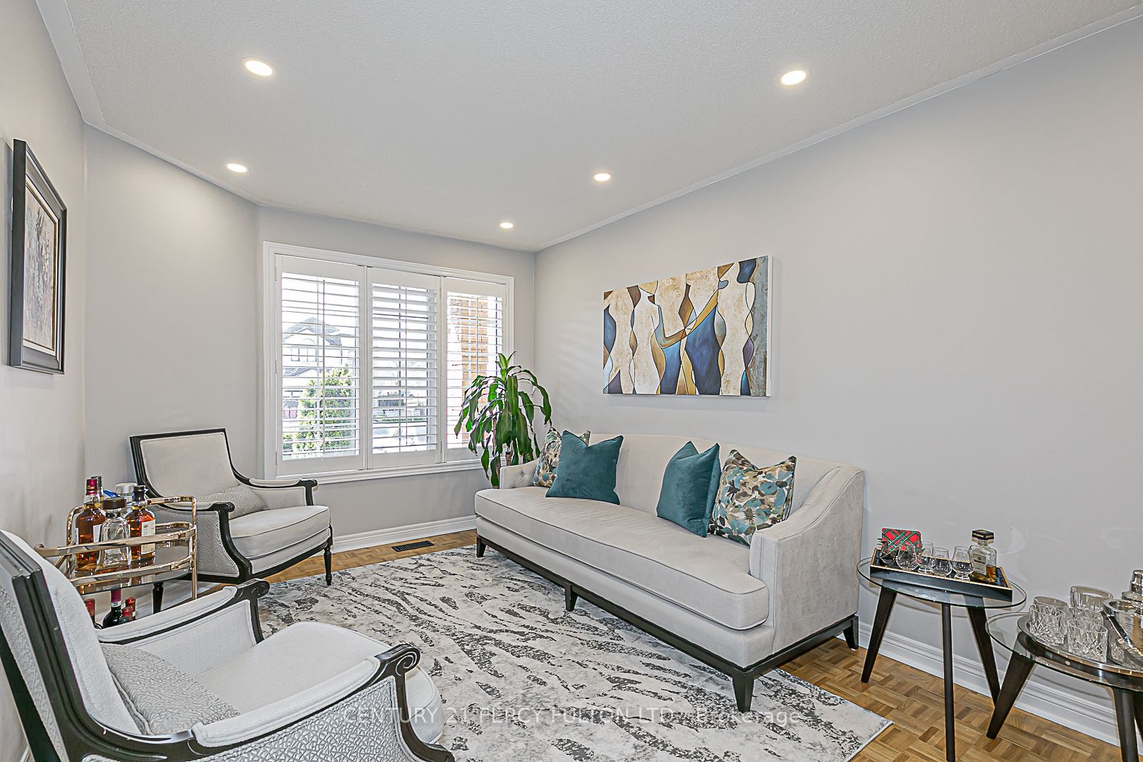 151 Rosanna Crescent