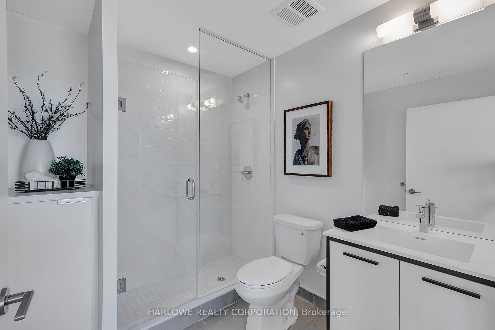 185 Deerfield Road, #709