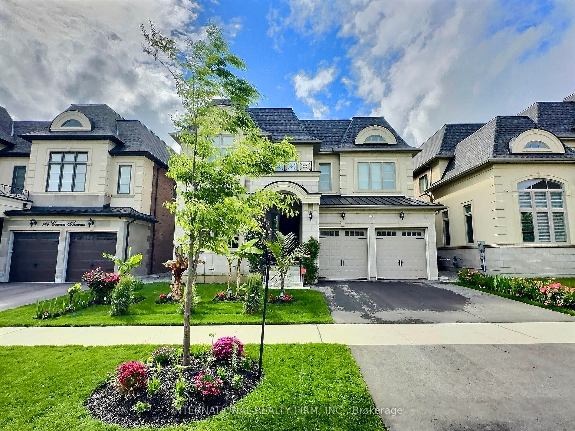 150 Cannes Ave
