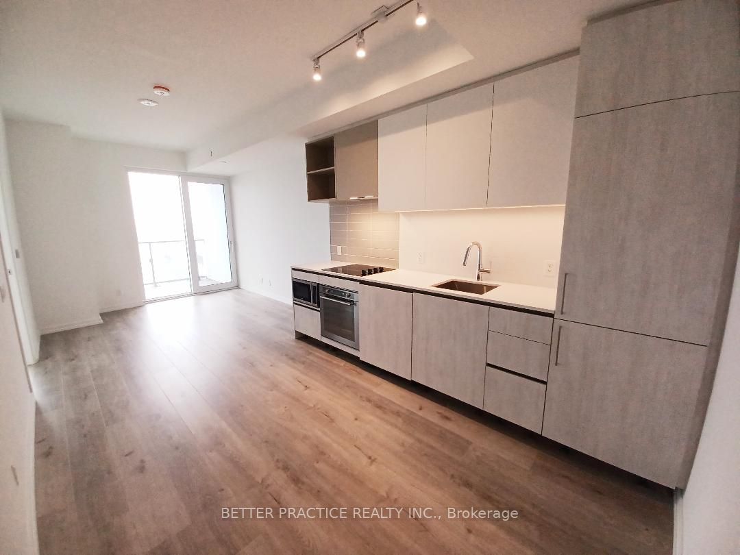1000 Portage Parkway #3002