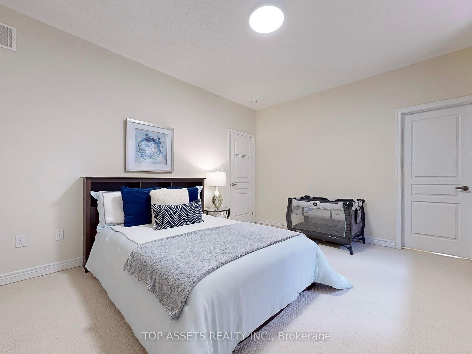 97 Meadowsweet Lane