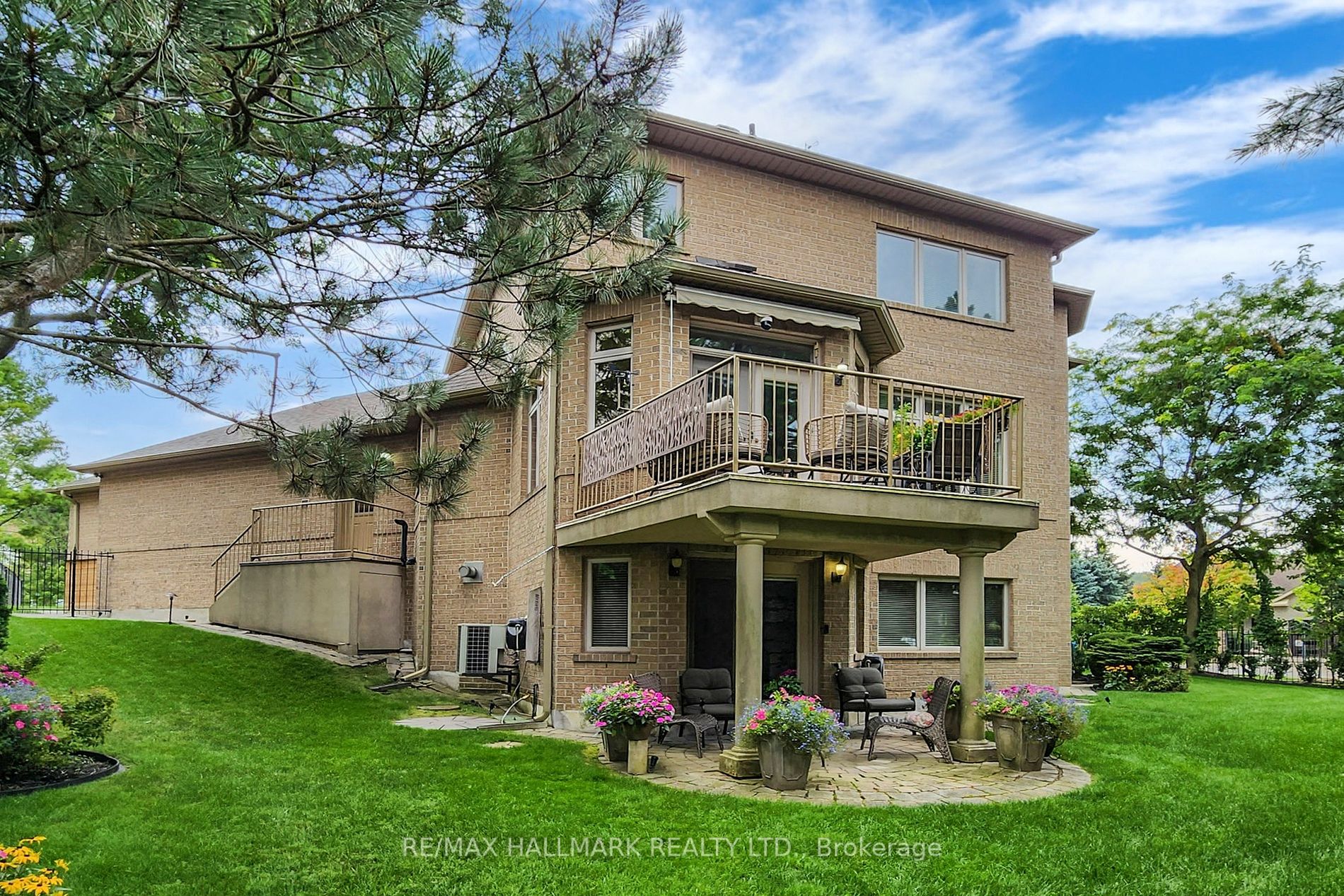 151 Nevada Crescent