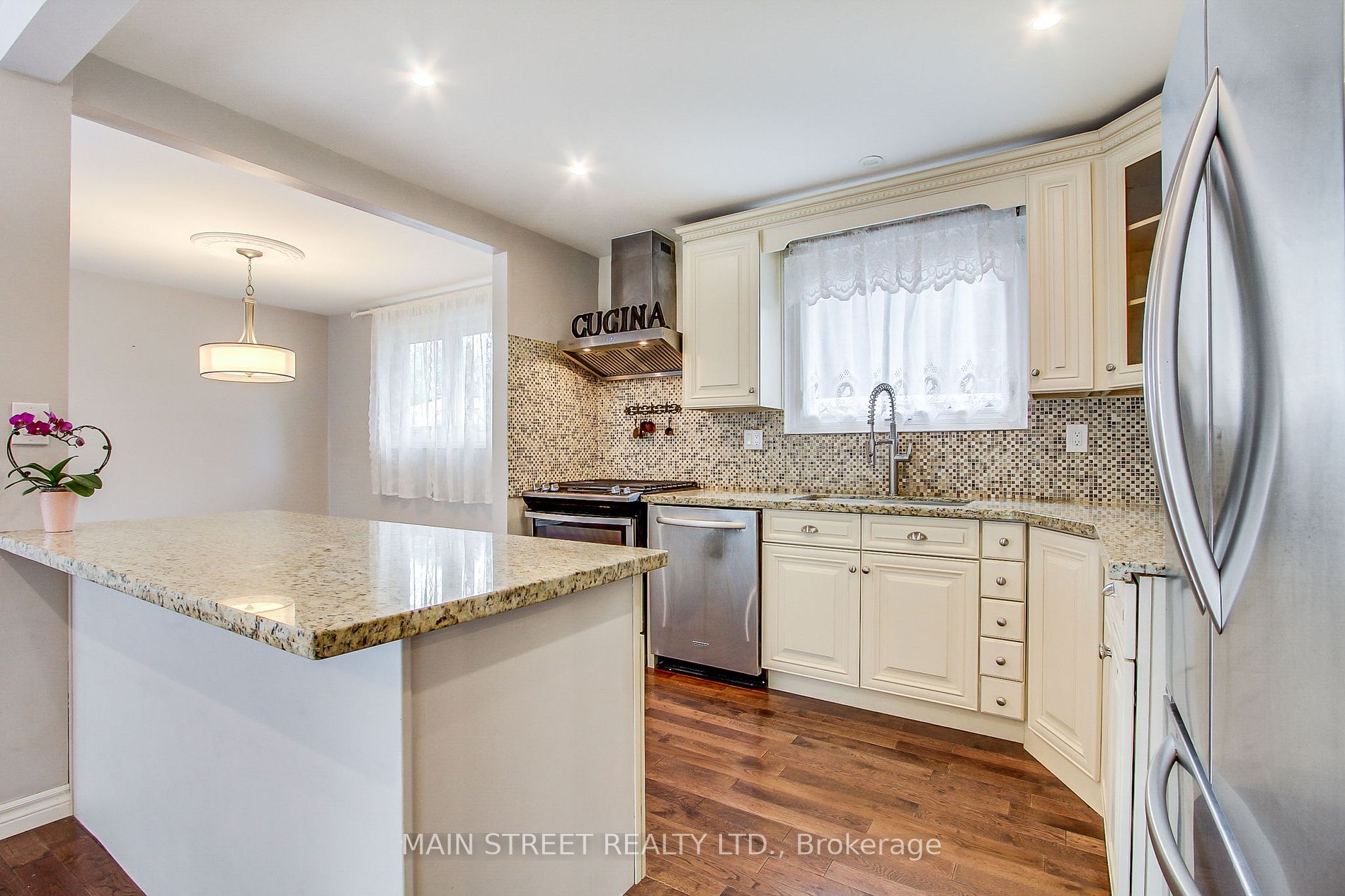 38 Townsend Avenue