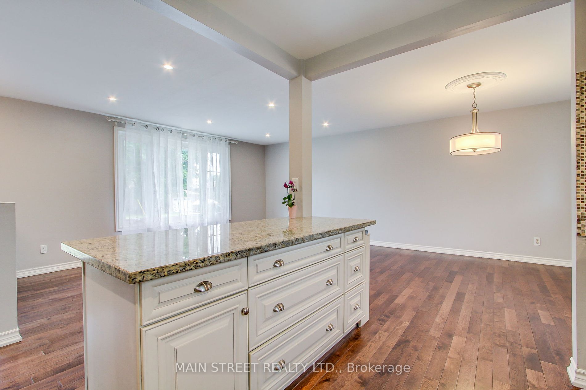 38 Townsend Avenue
