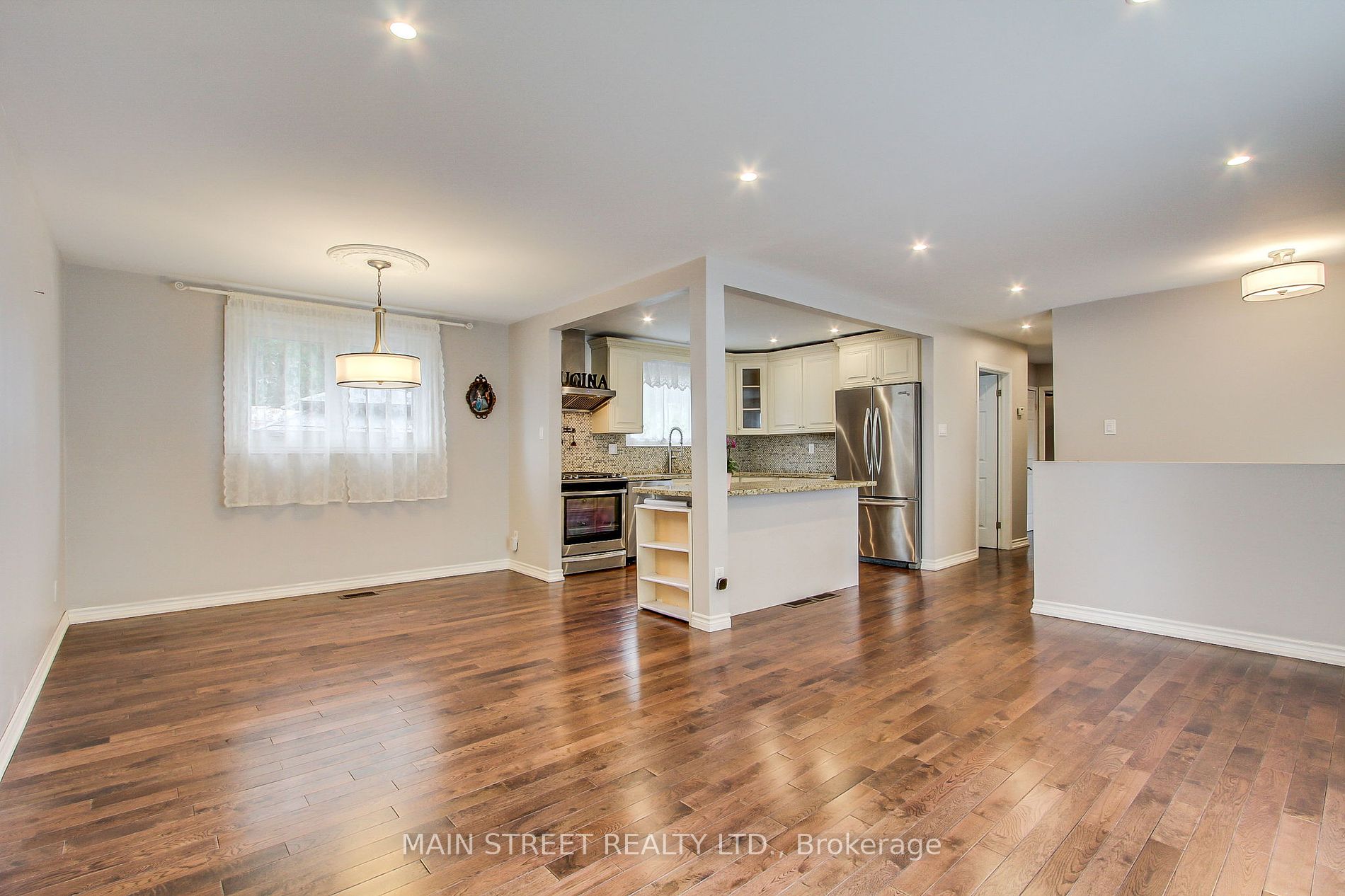 38 Townsend Avenue