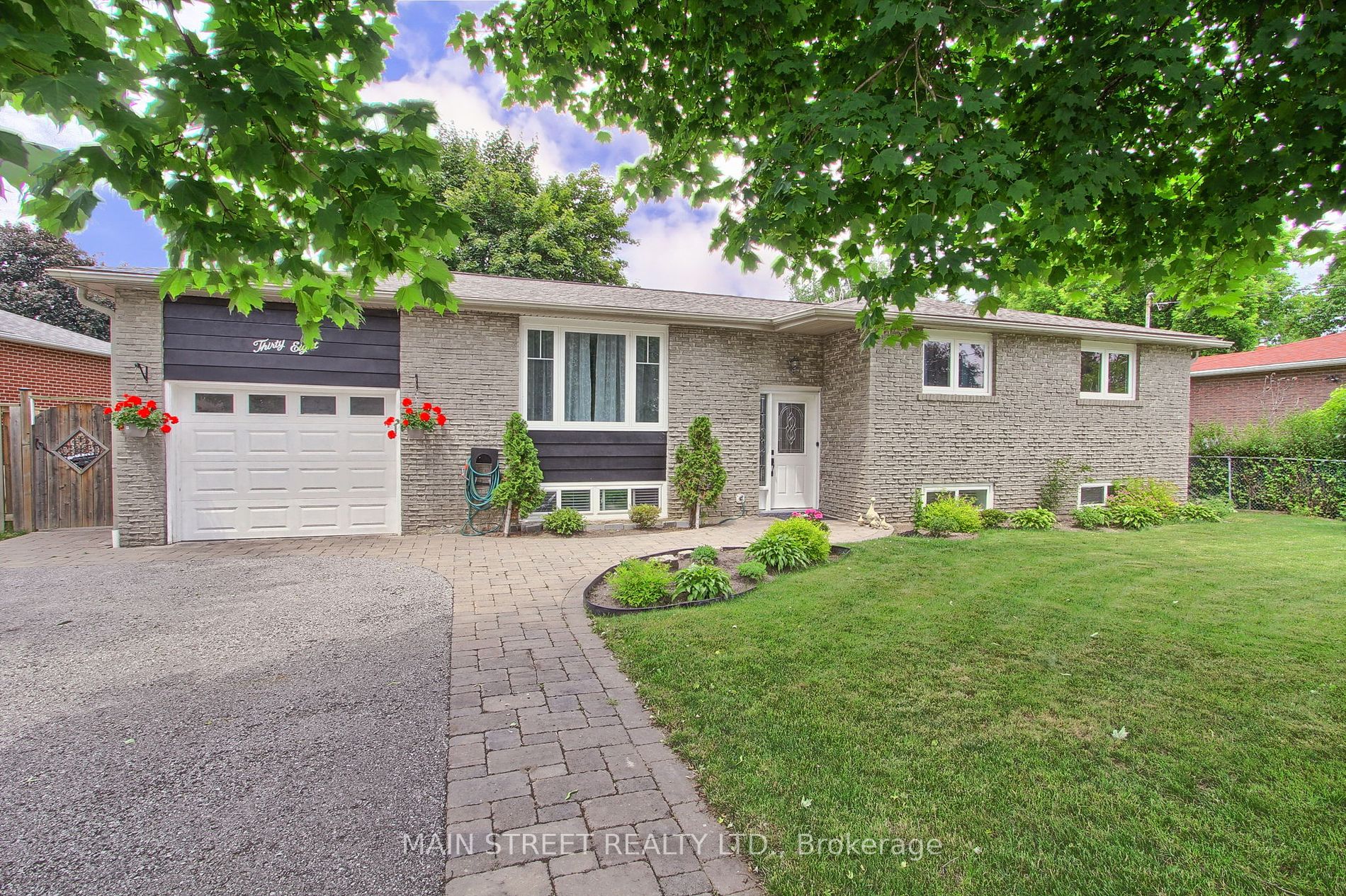 38 Townsend Avenue