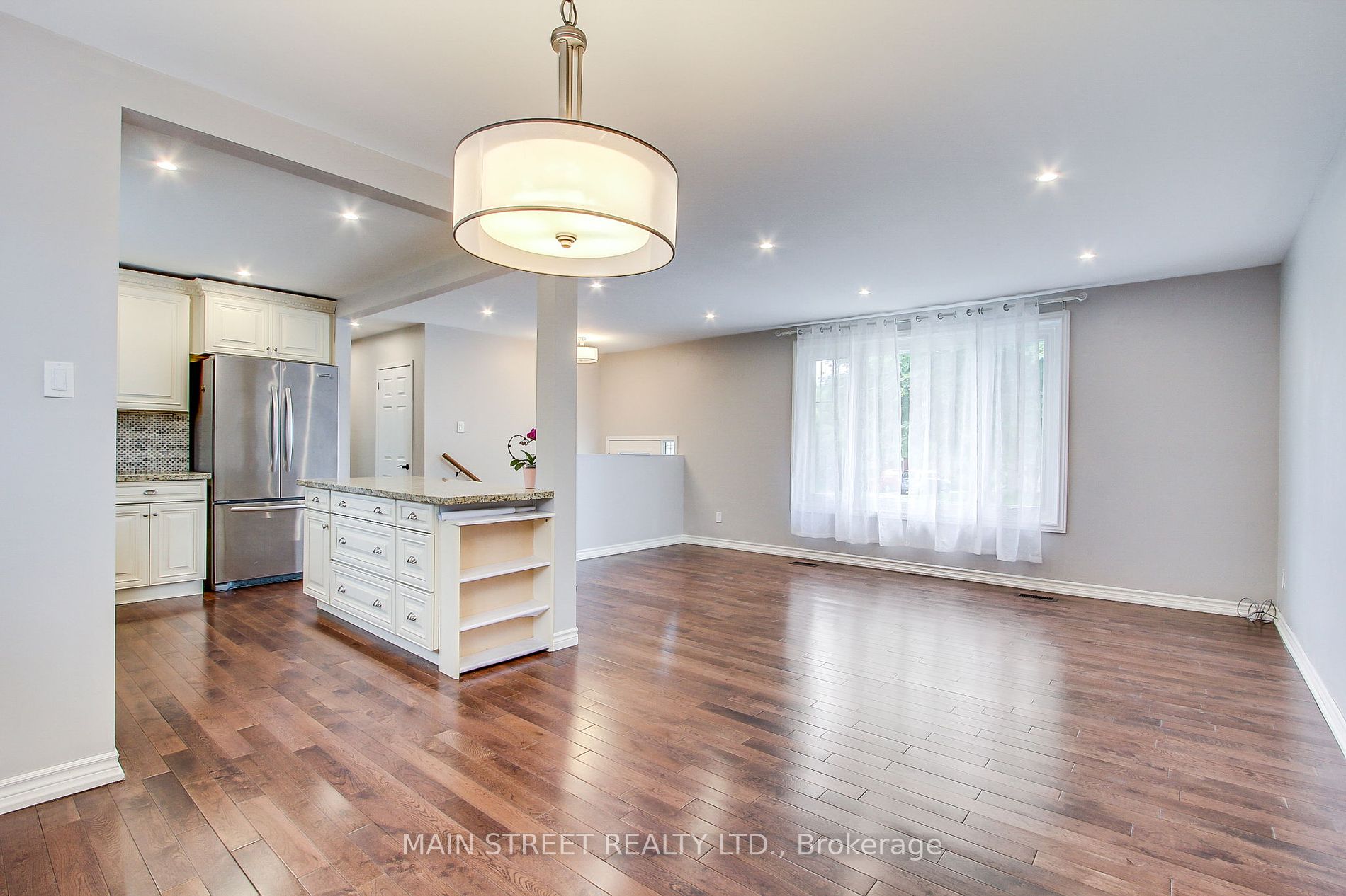 38 Townsend Avenue