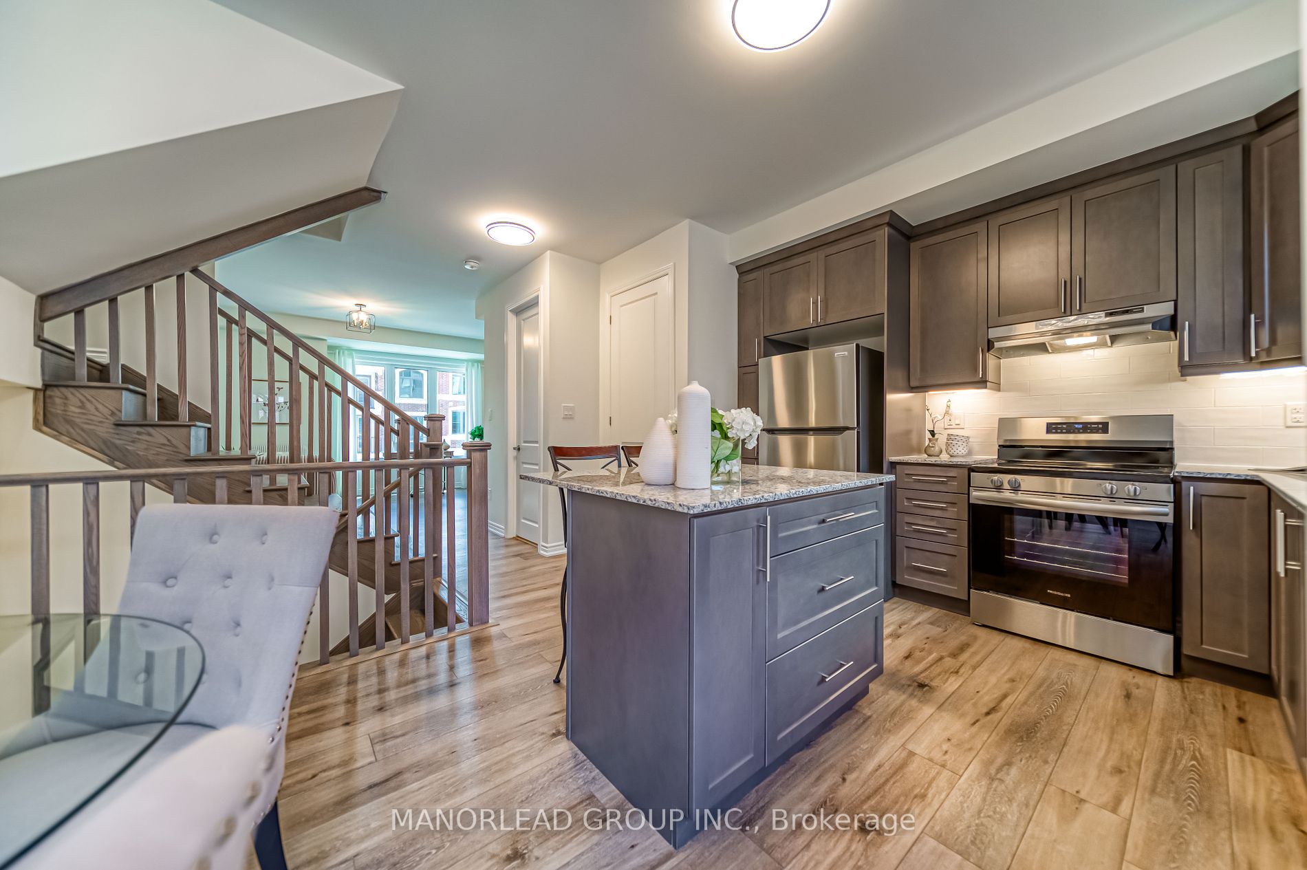 107 Thomas Frisby Jr Crescent