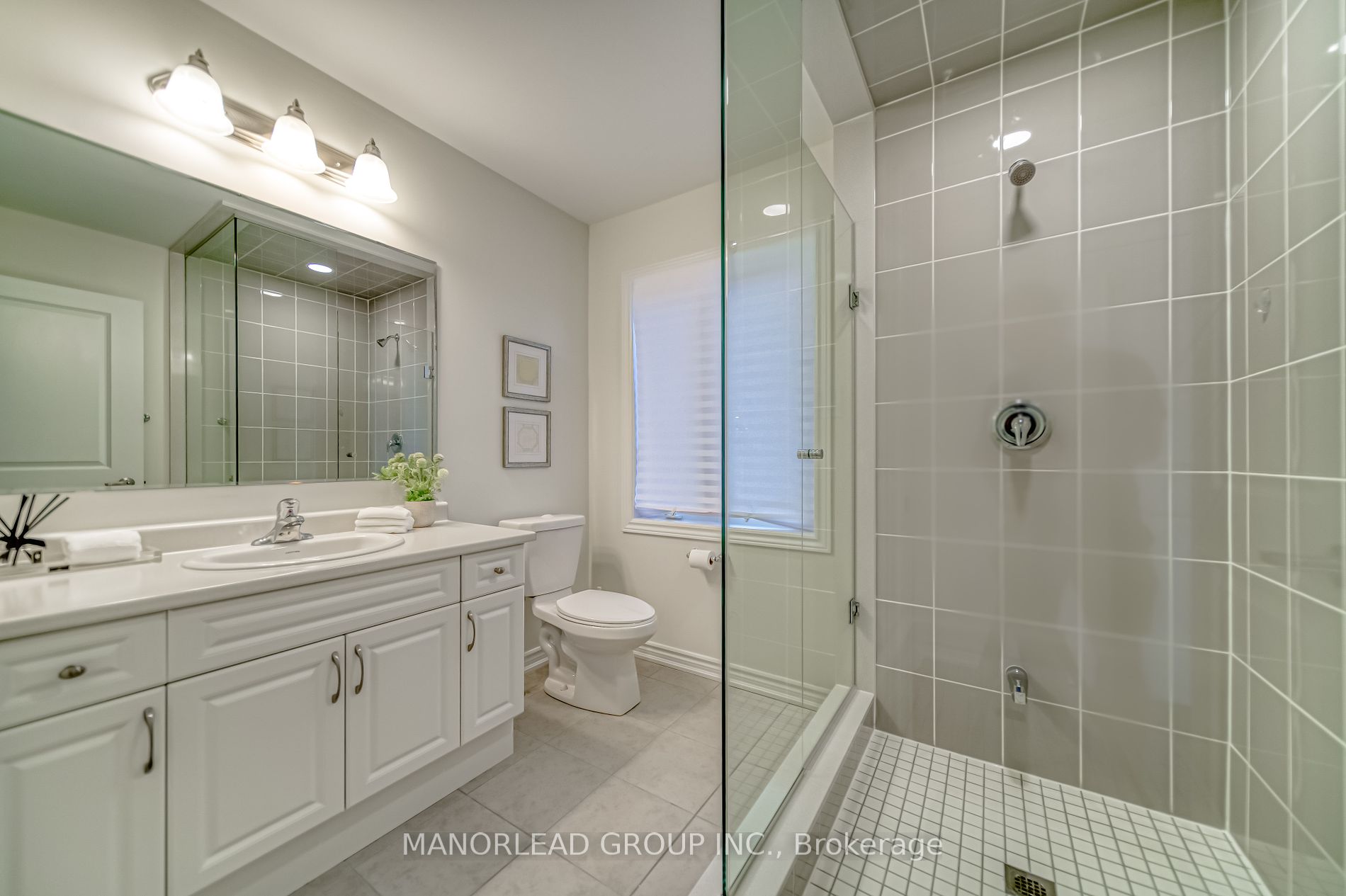 107 Thomas Frisby Jr Crescent