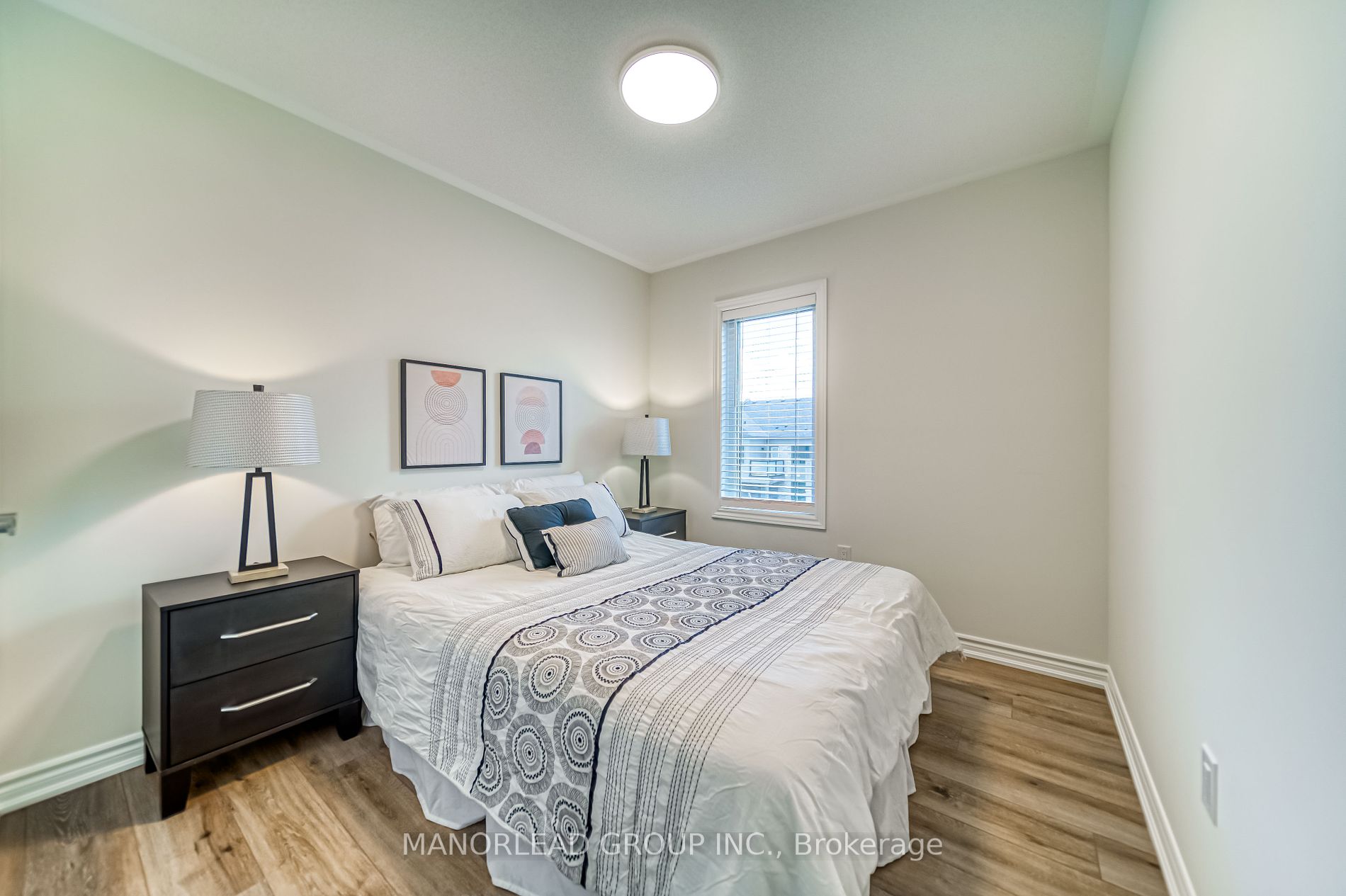 107 Thomas Frisby Jr Crescent