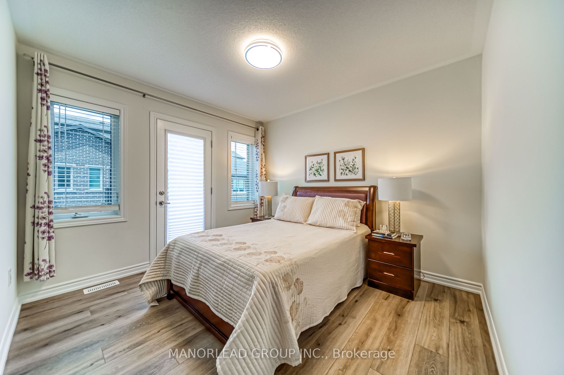 107 Thomas Frisby Jr Crescent