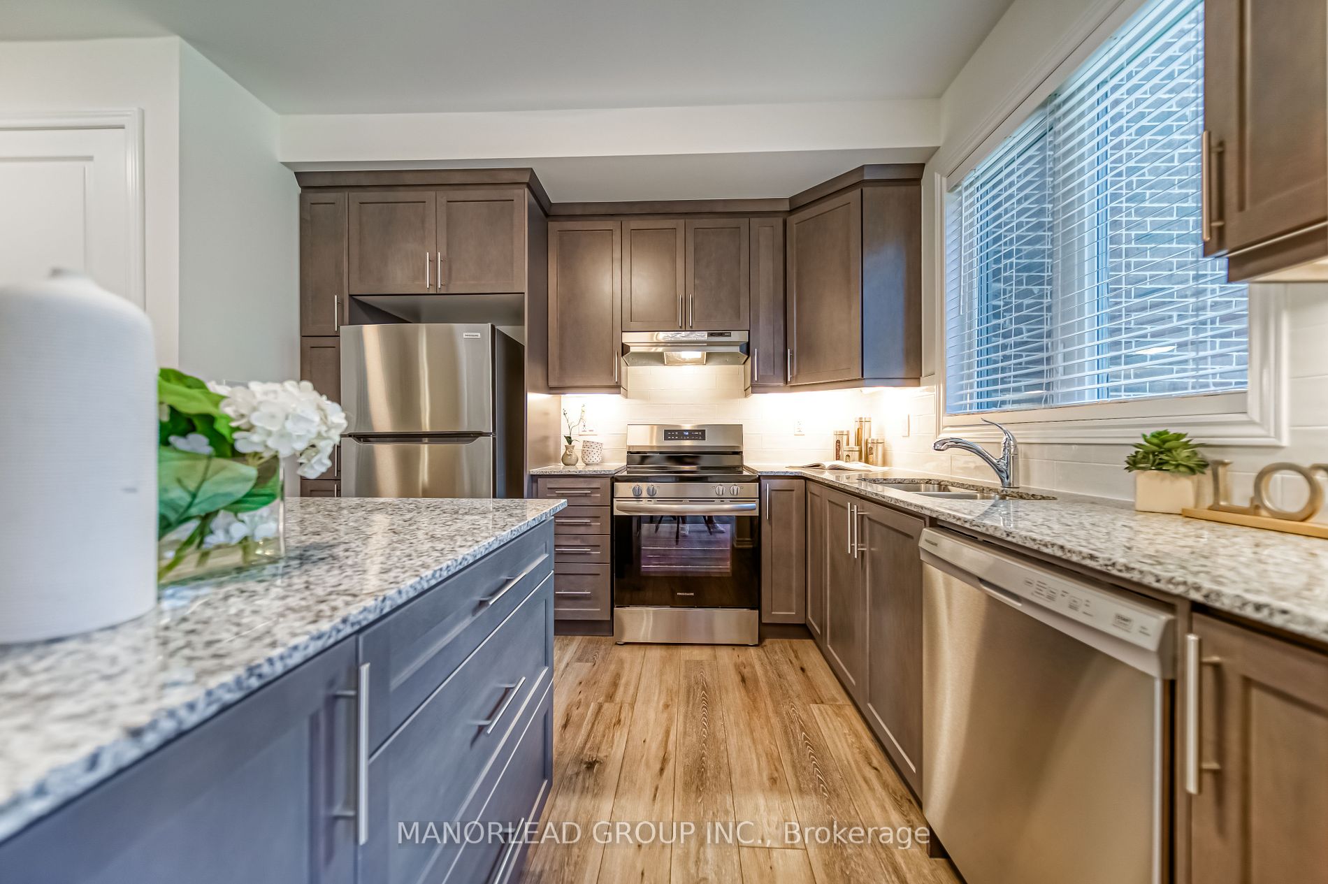 107 Thomas Frisby Jr Crescent