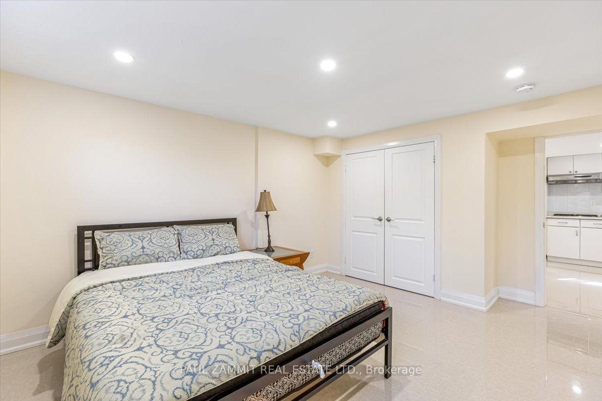 29 Westwood Lane