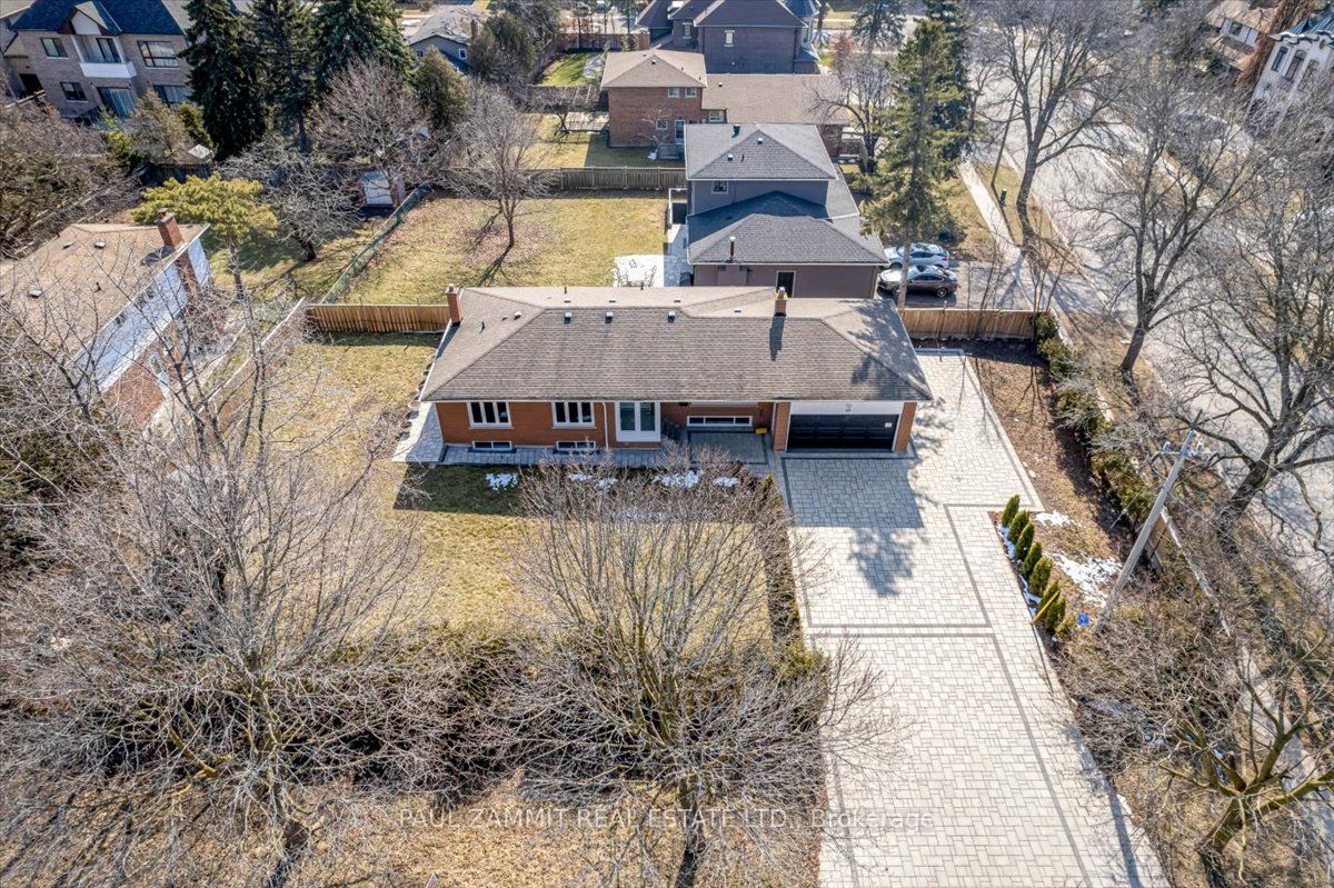 29 Westwood Lane