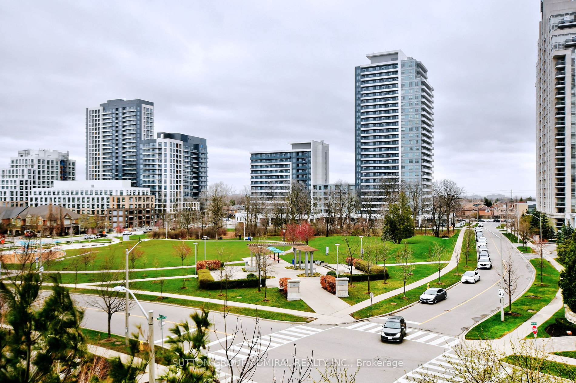 50 Disera Drive, #405