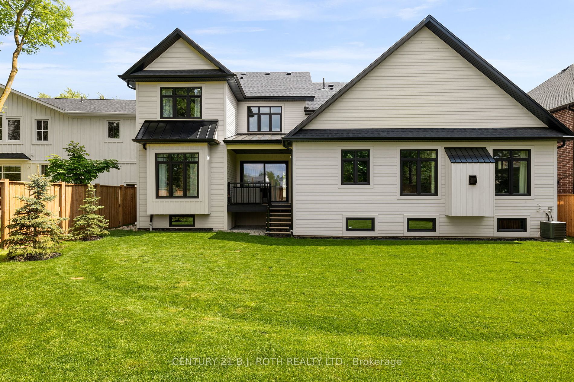 14 Selby St