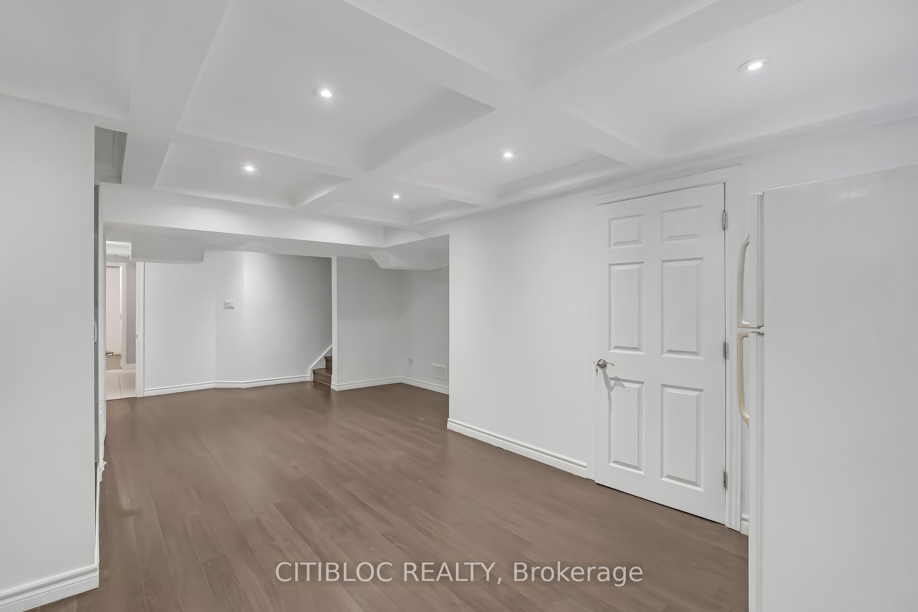 49 Queen Isabella Cres