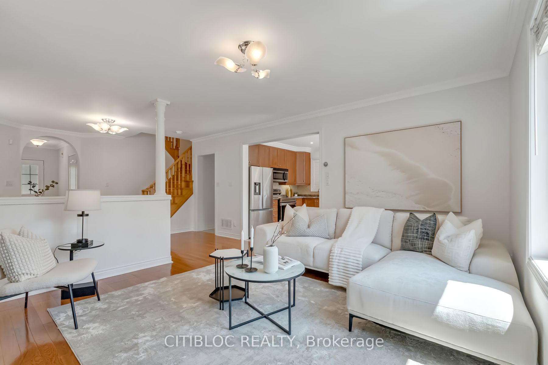 49 Queen Isabella Cres