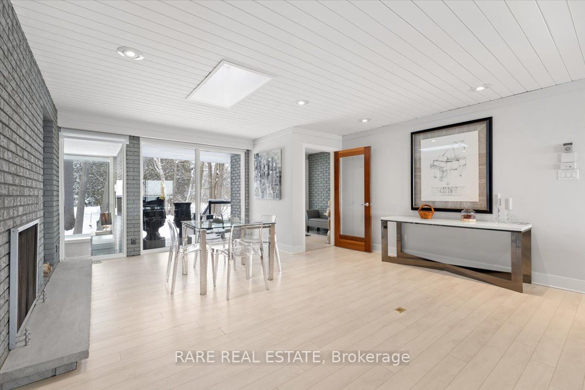 3237 Fleming Blvd