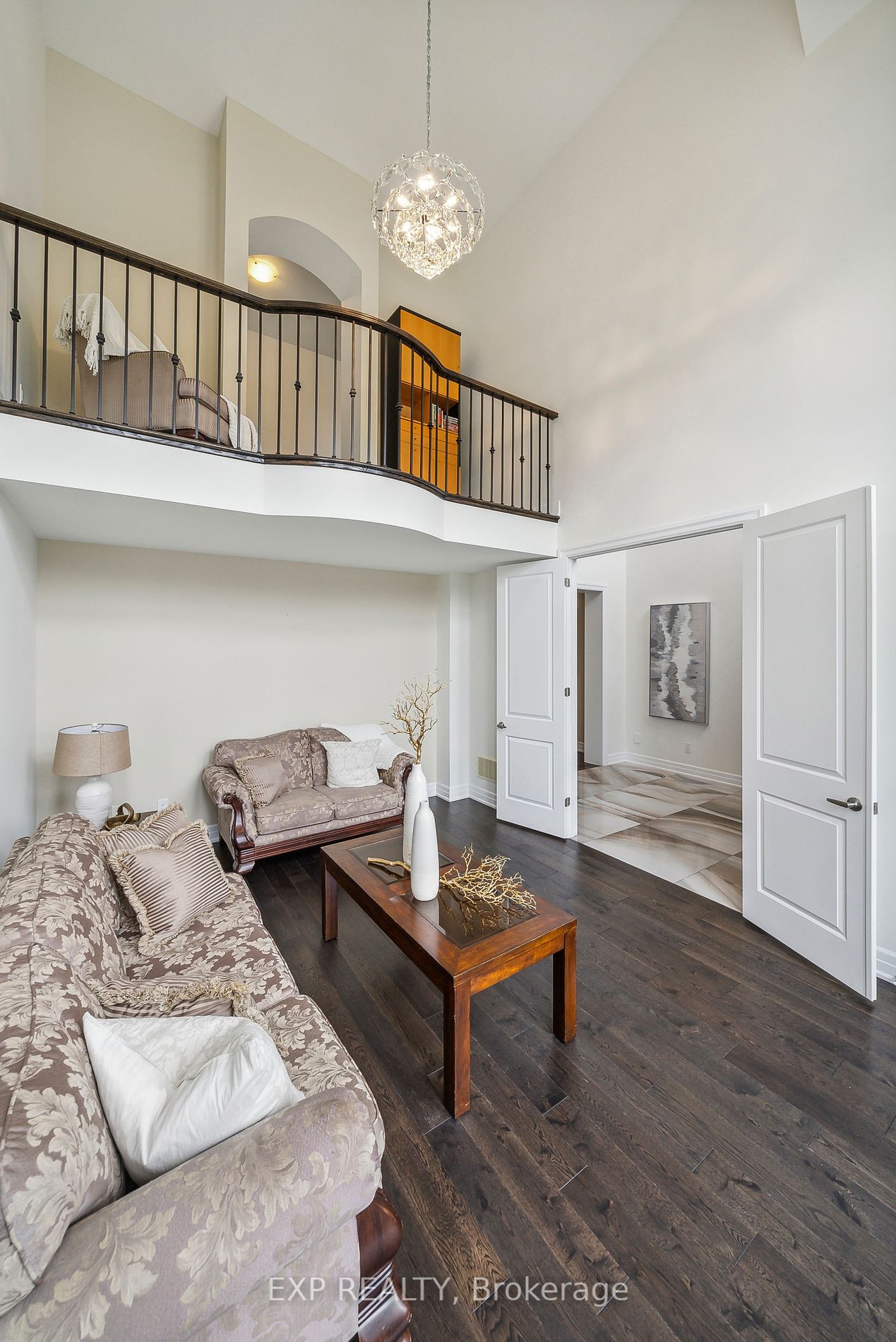 57 Hogan Crt