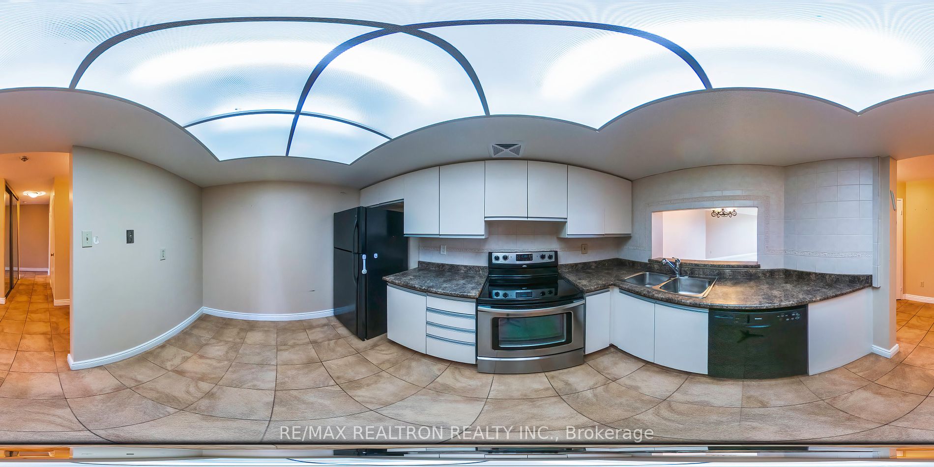 7440 Bathurst Street, #301