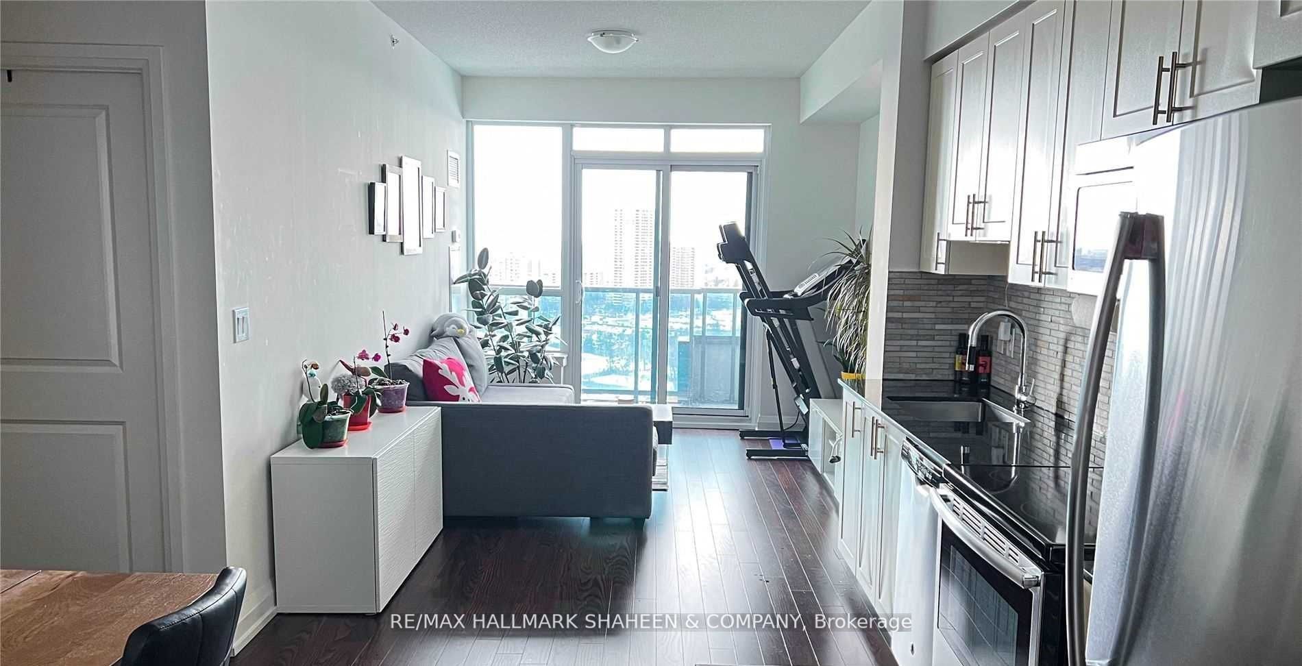 7171 Yonge Street #2110