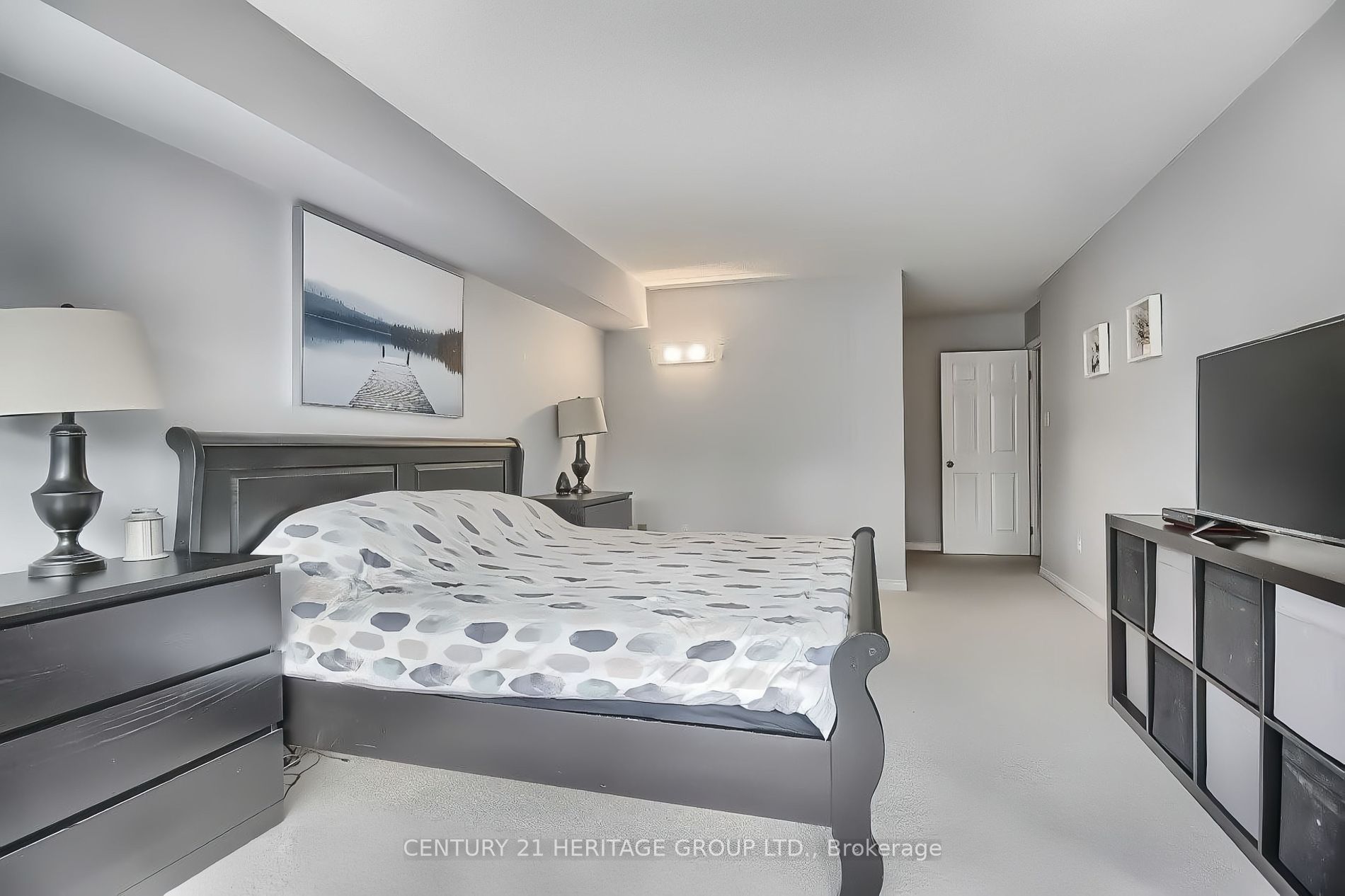 175 Cedar Avenue, #215