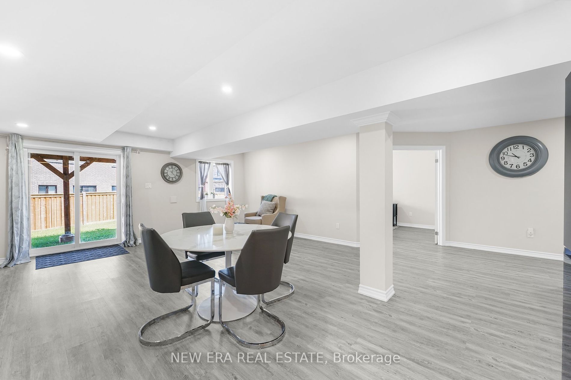 8 Pietrowski Drive
