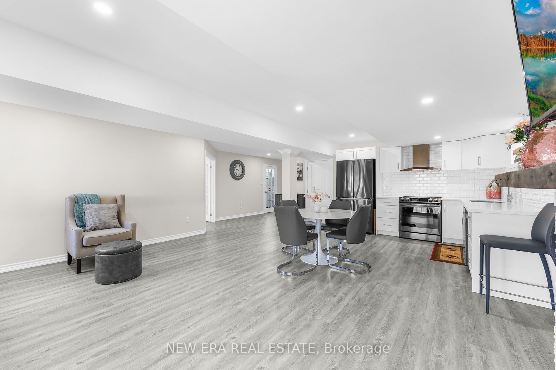 8 Pietrowski Drive