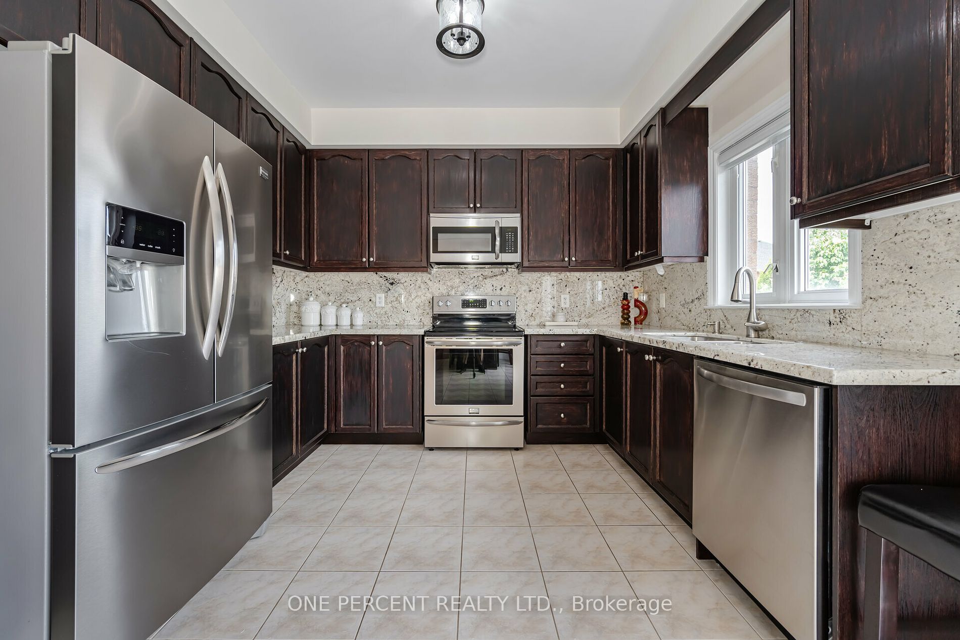 26 Andrew Hill Drive