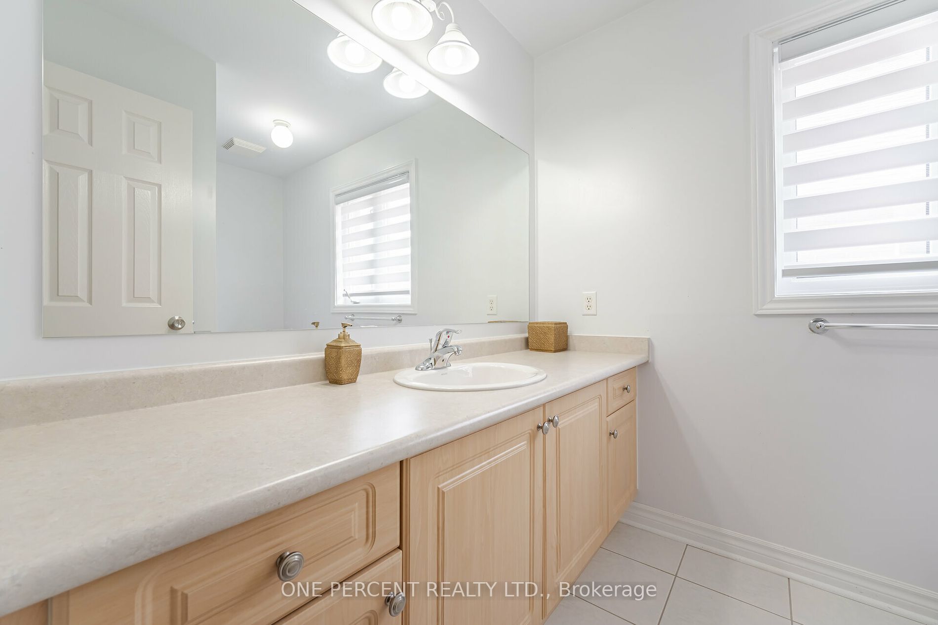 26 Andrew Hill Drive