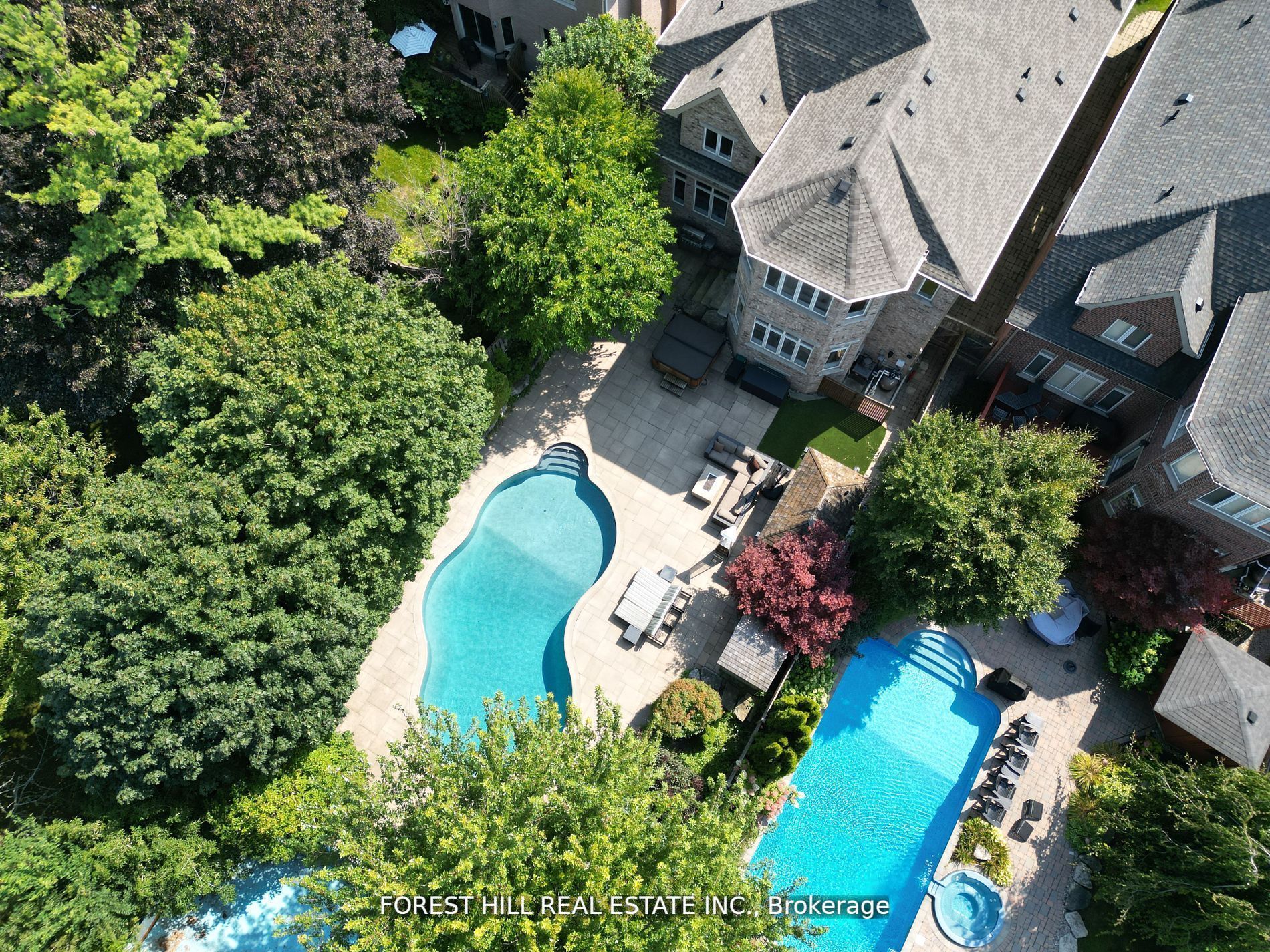 160 King High Drive